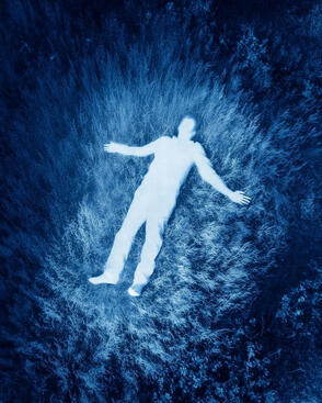 The Misty Abyss Within - The Velle Magazine